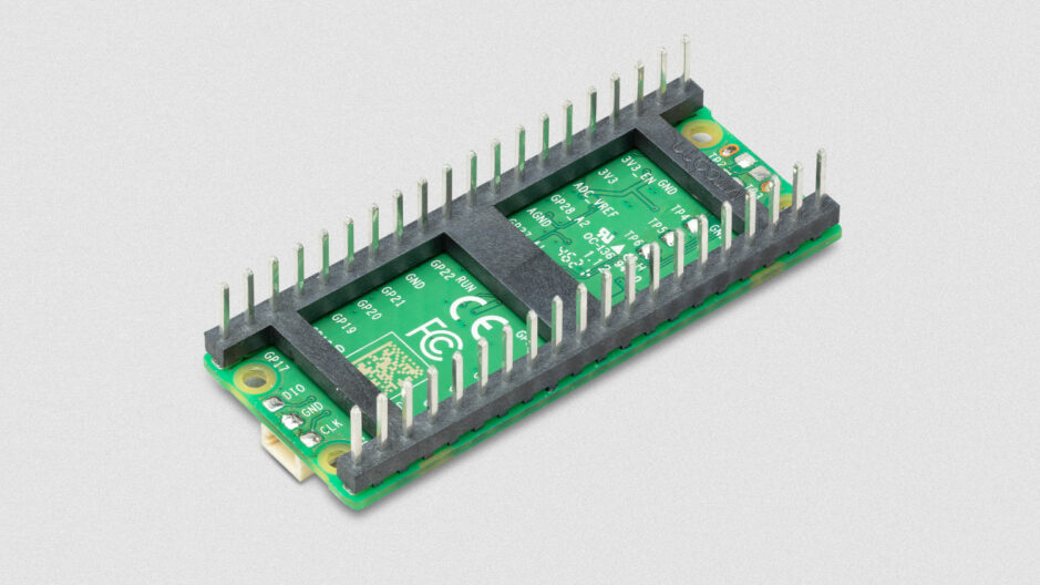 Photo of a Raspberry Pi Pico H with its GPIO ports soldered on.